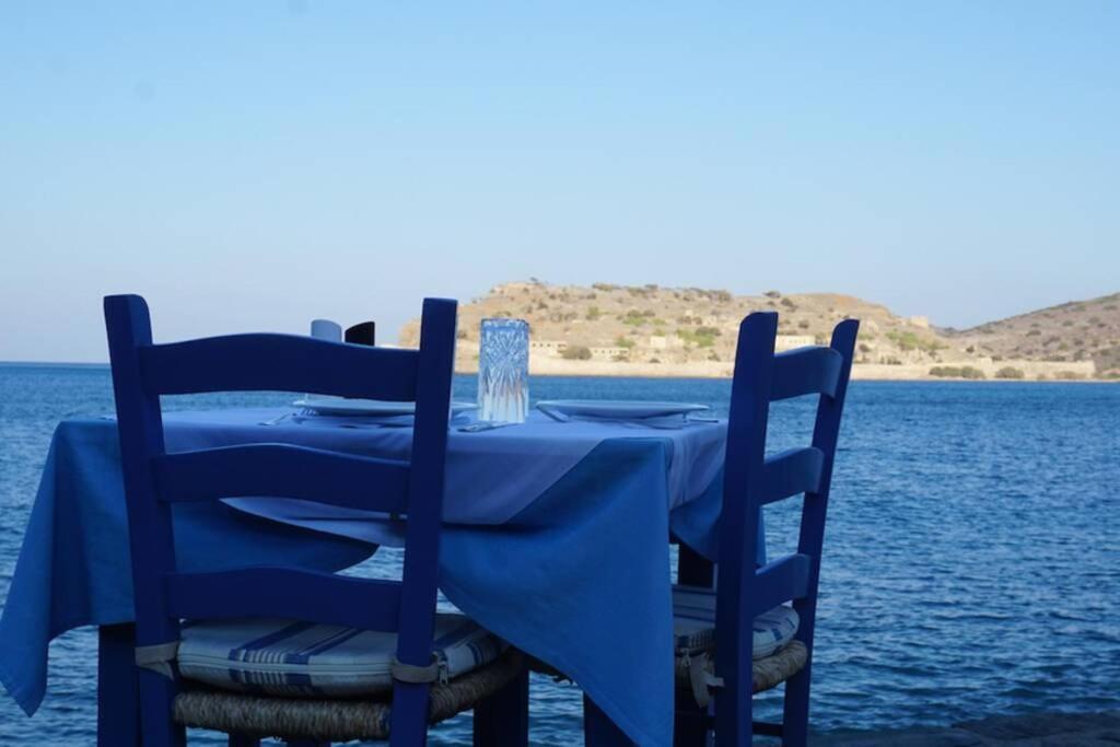 Urban Blue House Lägenhet Agios Nikolaos Exteriör bild